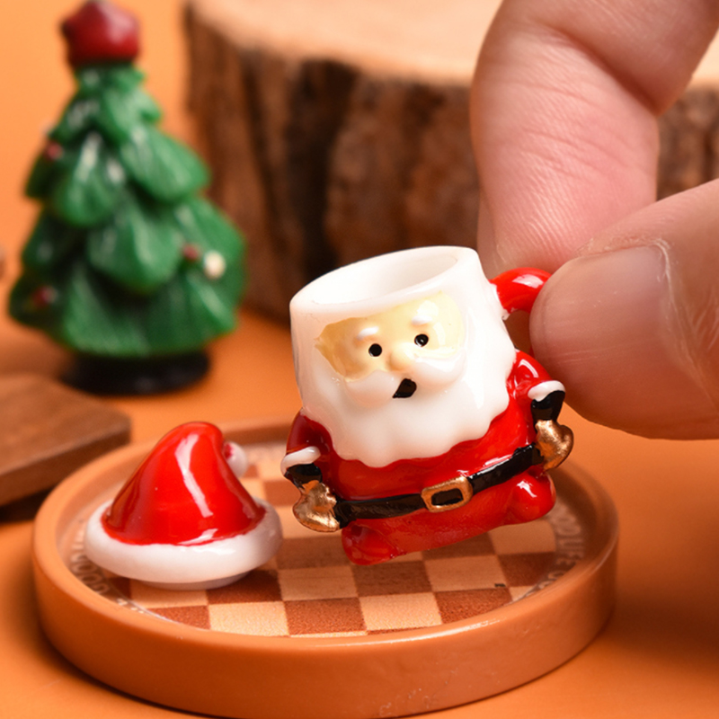 Resin Art Handmade - Mini-Weihnachtsmann-Teetasse-Ornament – Puppenhaus-Dekoration aus Kunstharz für