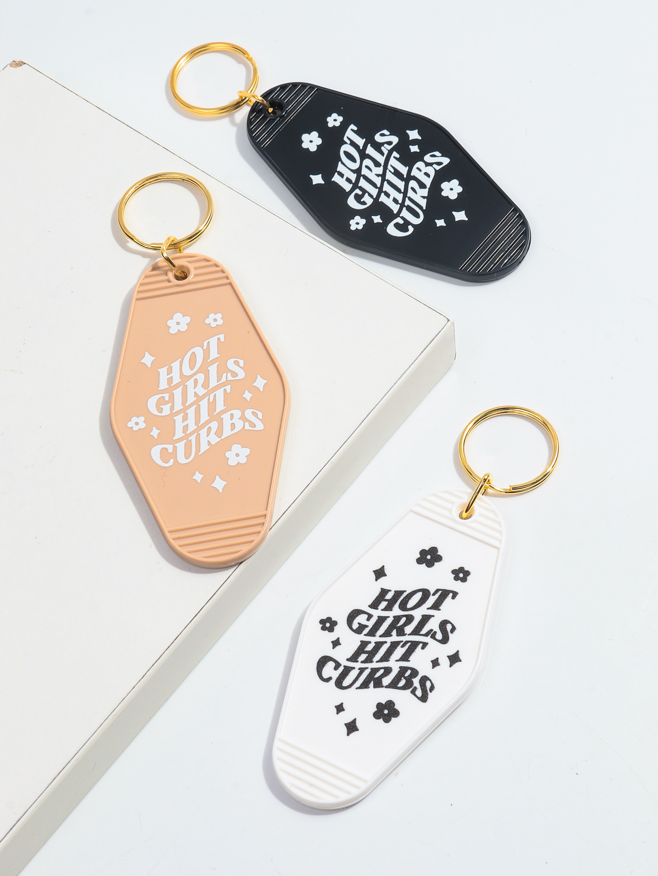 Fischs chaf trend ige Buchstab – Resin Art Alphabet Bewertung und Preis